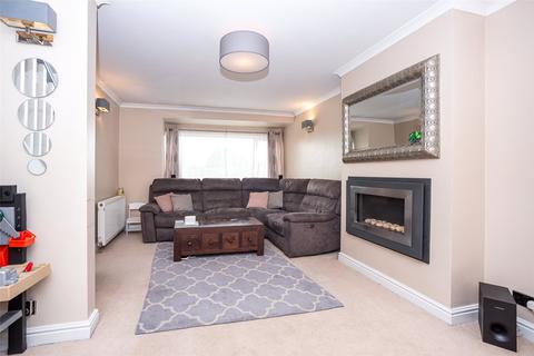 18 Cae Coed, Llandudno Junction, LL31 9LD