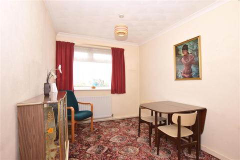 53b Bexley Road, Erith, DA8 3SH