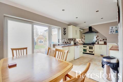 64 Penrith Road, Romford, RM3 9NJ