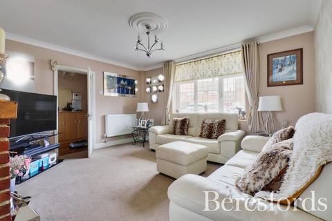 64 Penrith Road, Romford, RM3 9NJ