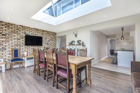 5 Briar Road, Shepperton, TW17 0JD