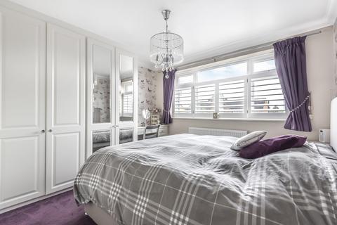 5 Briar Road, Shepperton, TW17 0JD