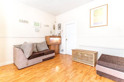 110 Broadbent Road, Oldham, OL1 4HY