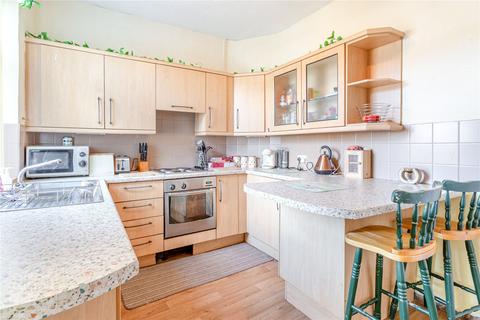 110 Broadbent Road, Oldham, OL1 4HY