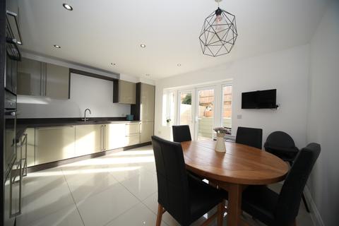26 Green Close, Brookmans Park, Hatfield, AL9 7ST