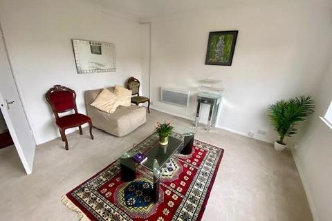 undefined, Pembroke Court,  Oxford,  OX4
