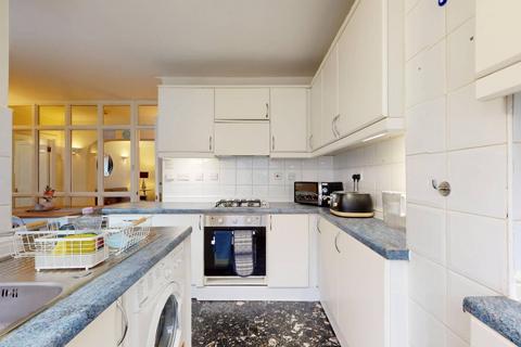 2 bedroom flat to rent, St Vincent Court, Seymour Place W1