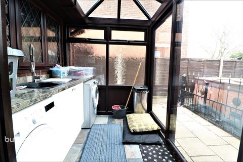 11 Sandy Hill, Werrington, Stoke-on-trent, ST9 0ET