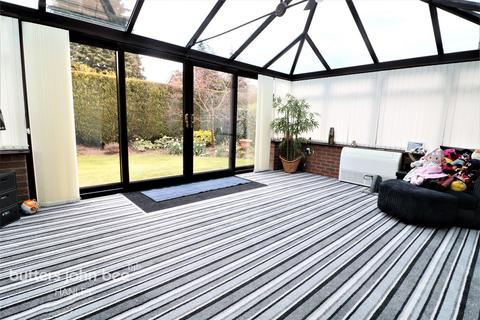 11 Sandy Hill, Werrington, Stoke-on-trent, ST9 0ET