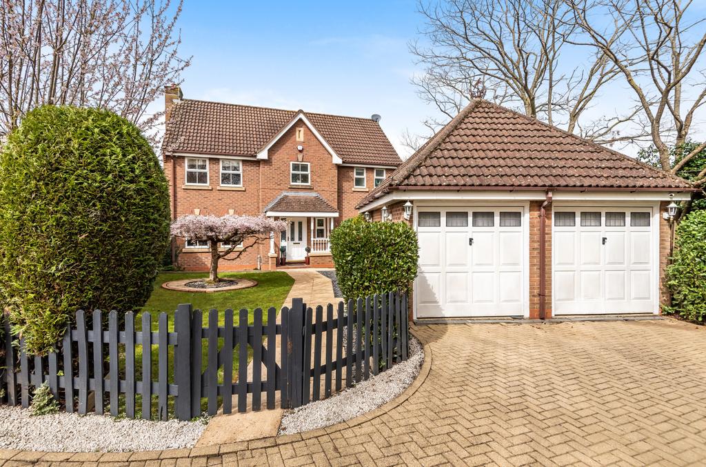 Tansy Meadow, Chandler's Ford, Hampshire, SO53 4 bed detached house £