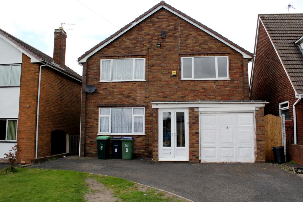 Darbys Hill Road, Oldbury 4 bed detached house £950 pcm (£219 pw)