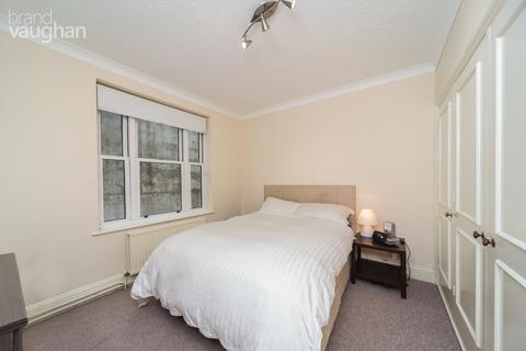 1 bedroom flat to rent, Regency Square, Brighton, BN1