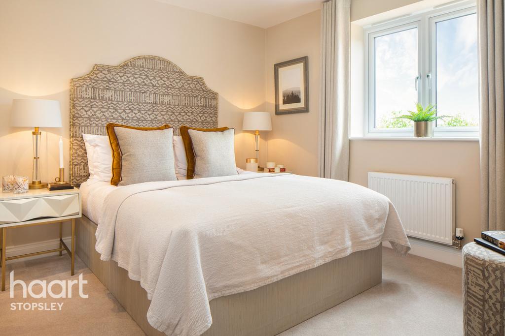 The Ickwell, Hayfield Gate, Clifton 2 bed end of terrace house £350,000
