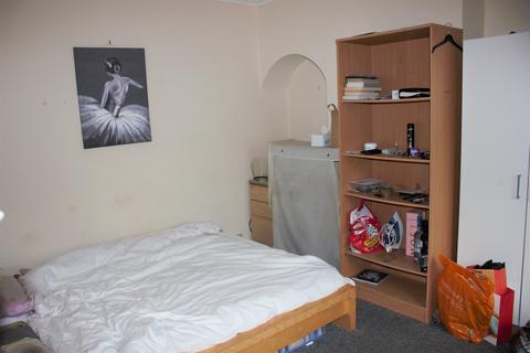 195 Coldhams Lane, Cambridge, CB1 3HY