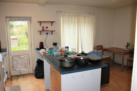 195 Coldhams Lane, Cambridge, CB1 3HY