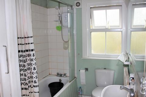 195 Coldhams Lane, Cambridge, CB1 3HY