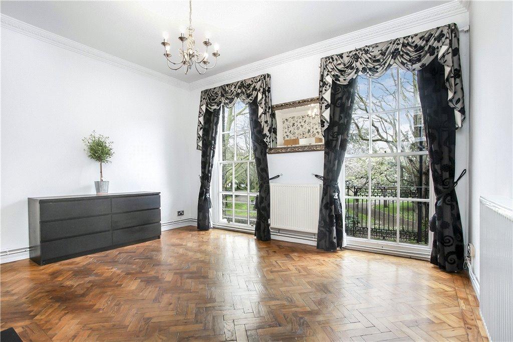 Wilmington Square, London, WC1X 3 bed apartment £1,200,000