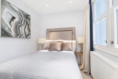2 bedroom flat for sale - Onlsow Gardens, SW7