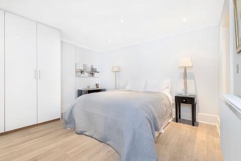 2 bedroom flat for sale - Onlsow Gardens, SW7