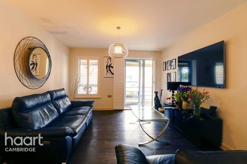 1 bedroom apartment for sale - Glenalmond Avenue, Cambridge