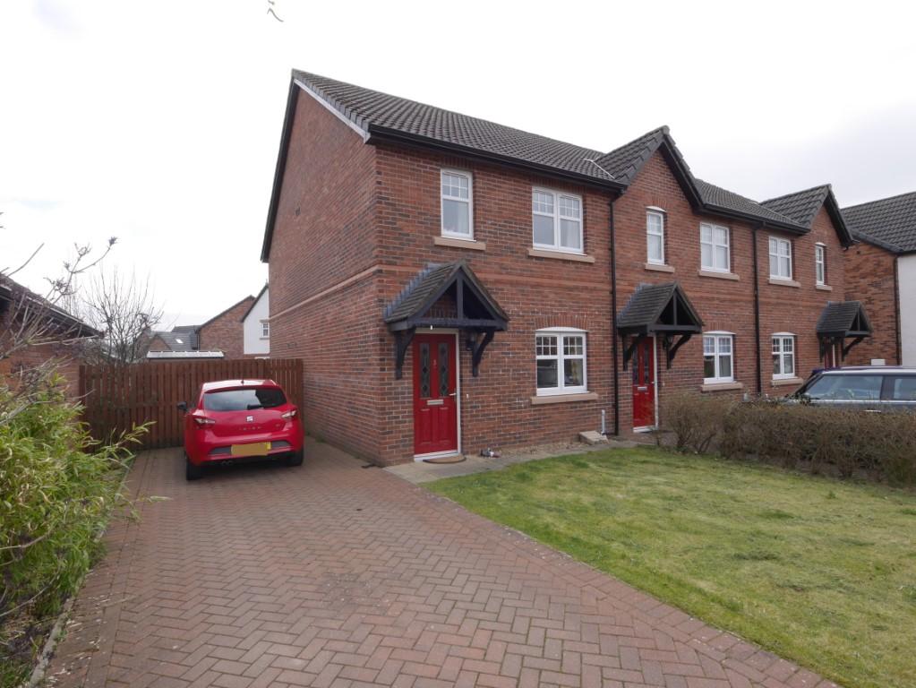 3 Farrell Court, Summerpark, Dumfries, DG1 3GU 2 bed end of terrace