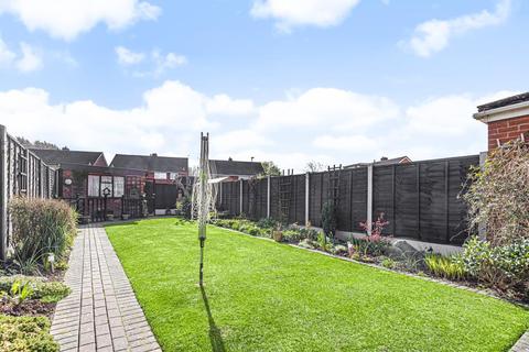 4 Coniston Walk, Hereford, HR4 9PP