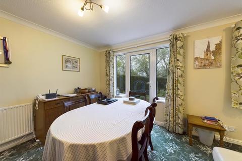 4 Blackthorn Close, Hasland, Chesterfield, S41 0DY