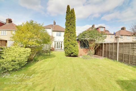 244 Wricklemarsh Road, London, SE3 8DW