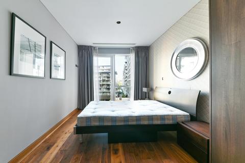 2 bedroom apartment for sale, Hawker Building, Chelsea Bridge Wharf, London, SW11