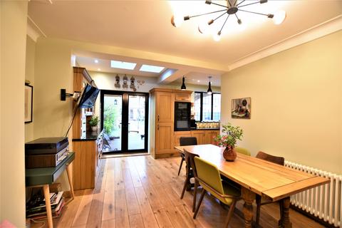46 Sidewood Road, London, SE9 2HA