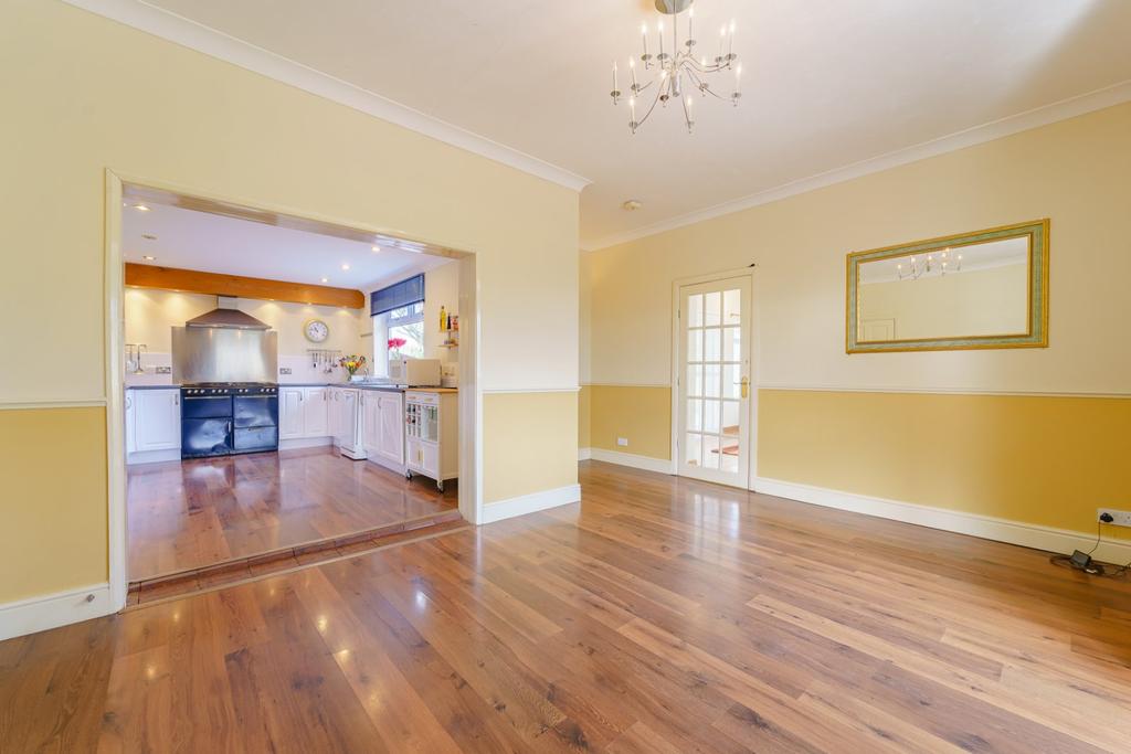 Kitche/Dining Room