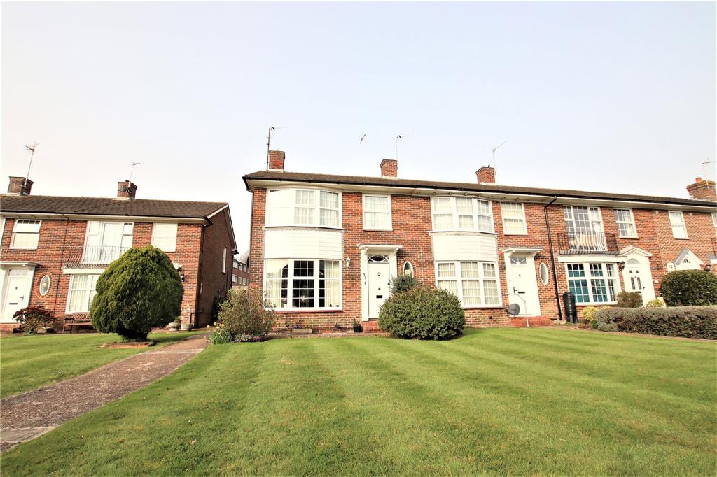 Park Lane, Eastbourne, BN21 3 bed semidetached house £325,000