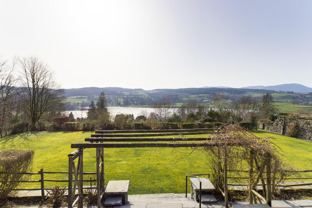 Communal Grounds