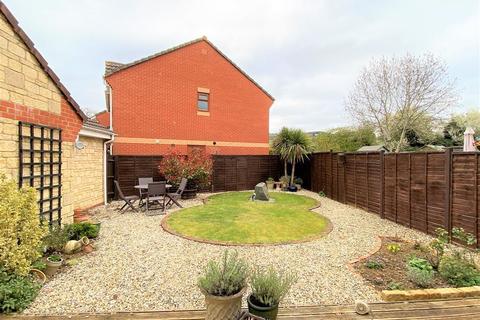 144 Arrowsmith Drive, Stonehouse, GL10 2QR