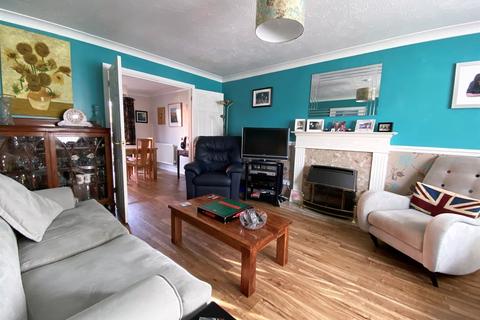 144 Arrowsmith Drive, Stonehouse, GL10 2QR