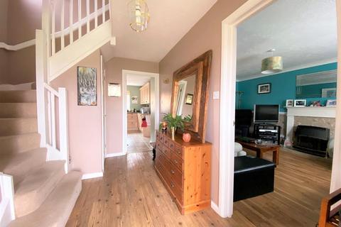 144 Arrowsmith Drive, Stonehouse, GL10 2QR