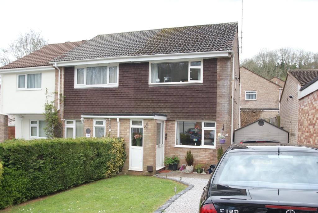 Lancaster Drive Roselands Paignton 2 bed semidetached house £220,000
