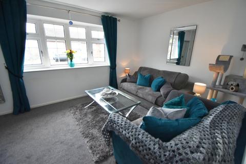 19 Hollywood Gardens, Hollywood, Birmingham, B47 5NN
