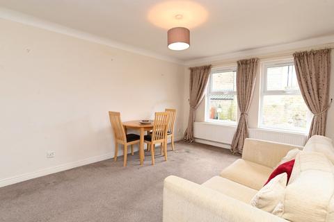 2 bedroom apartment for sale - Ravenscourt, High Street, Harrogate