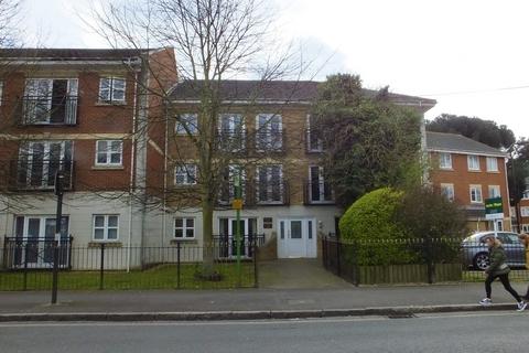 2 bedroom apartment to rent, Handle Road, Southampton SO15