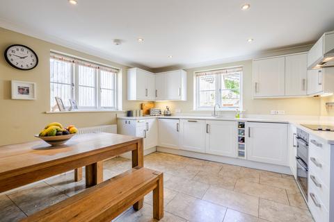 Pershore Cottage High Street, Hawkesbury Upton, Badminton, GL9 1AU