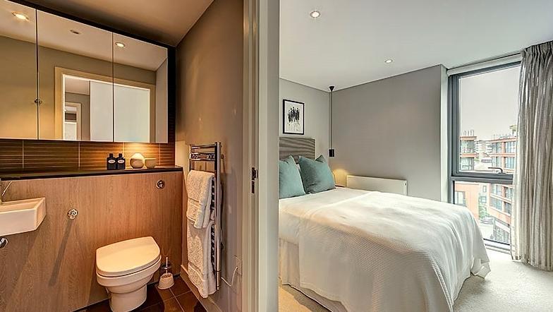 Apartment in London - More