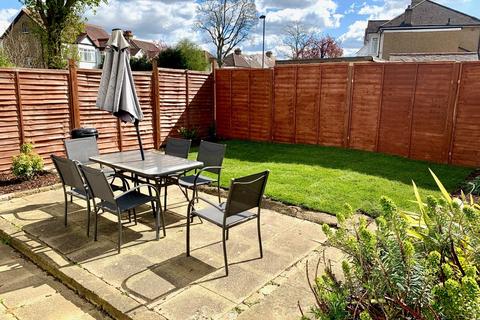 87 Stanley Park Road, Carshalton, SM5 3HX