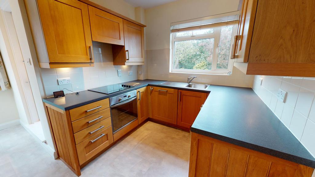 Apartment in Cheltenham, Warden Hill, Lansdown - View 5