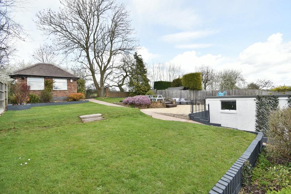 Henhurst Hill, BurtononTrent 4 bed detached house £495,000