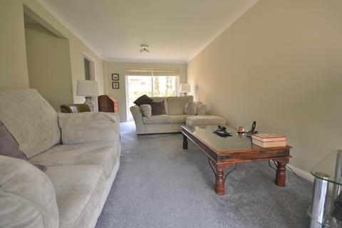 7 Braemore Close, Colchester, CO4 0NN