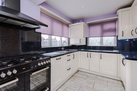 2 Mere Avenue, Burscough, Ormskirk, L40 0RH