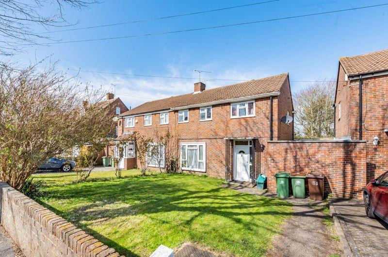 Stratton Avenue, South Wallington 3 bed semidetached house £514,950