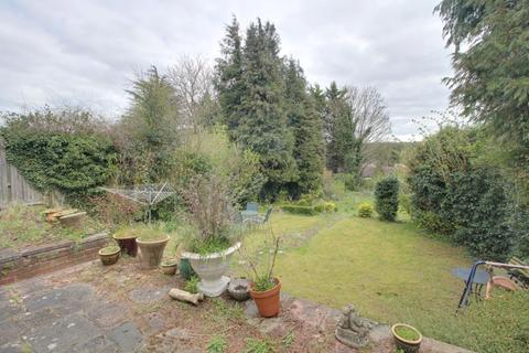 18 Downlands Road, Purley, CR8 4JE