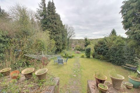 18 Downlands Road, Purley, CR8 4JE